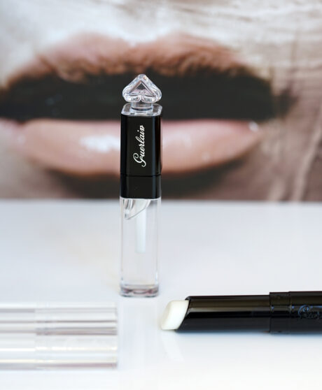 La-Petite-Robe-Noir-Lip-&-Shine-by-Guerlain-3