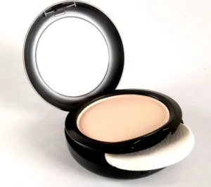 Mac Studio Fix Powder Plus Foundation N3