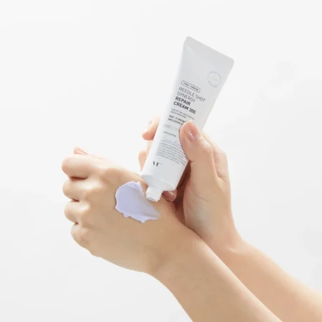 VT Cosmetics Reedle Shot Synergy Repair Cream 300 50 ml1