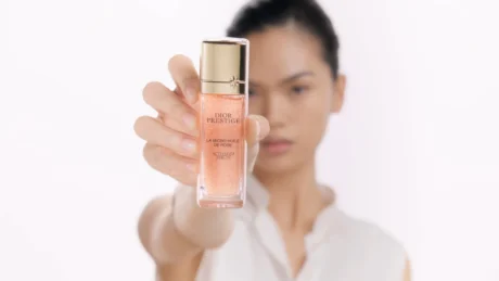 DIOR_HOWTO8_ROUTINE_PRESTIGE