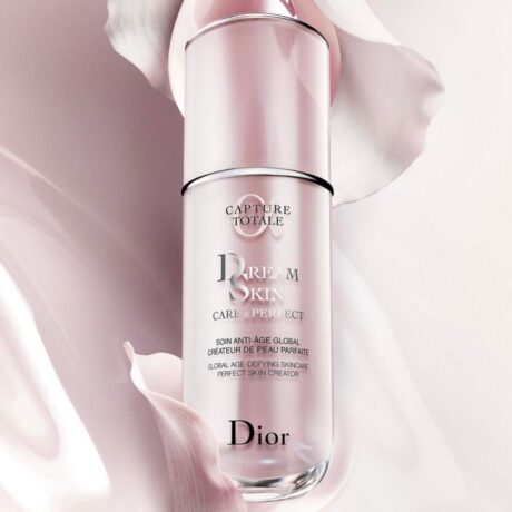 diorcapture-totale-dreamskin-care-perf-cb-899