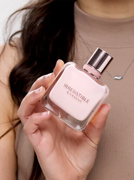 GIVENCHY-Irresistible-Rose-Velvet-Eau-de-Parfum-Front