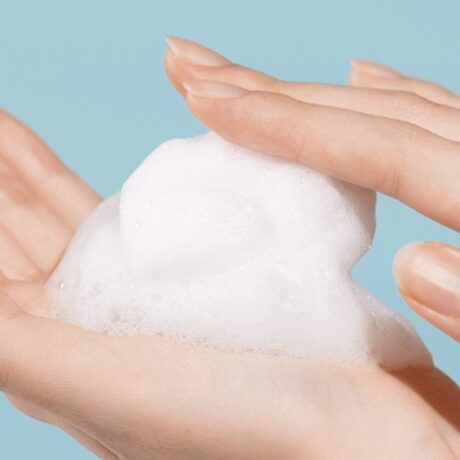 Torriden-DIVE-IN-Cleansing-Foam_3-e1706012185571