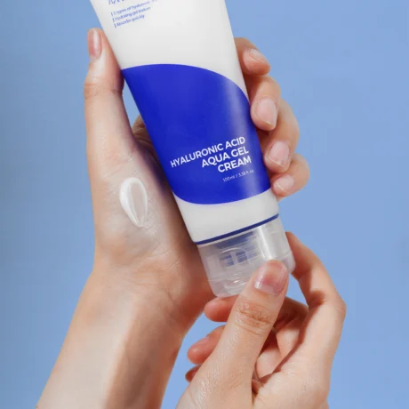 Isntree-Hyaluronic-Acid-Aqua-Gel-Cream