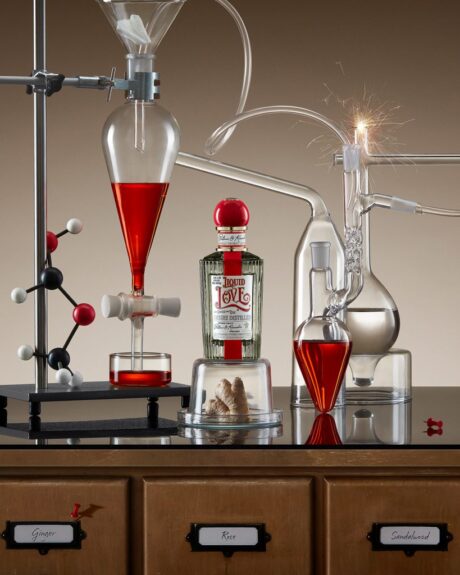 PEN-POTIONS-REMEDIES_PEN-5979_2023-PENHALIGONS-POTIONS-LIQUIDLOVE-4X5-819x1024-1