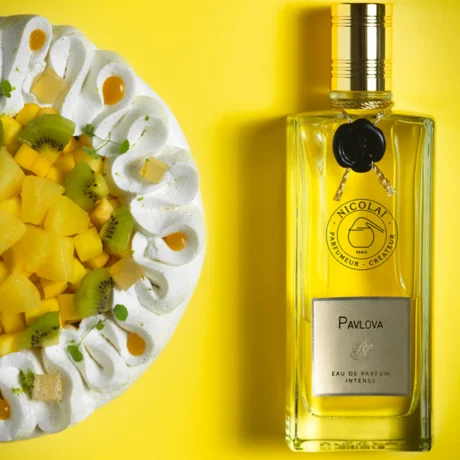 NICOLAI_PARFUMEUR_CREATEUR_Pavlova_Intense_100ml_EDP_03_1800x1800.jpg