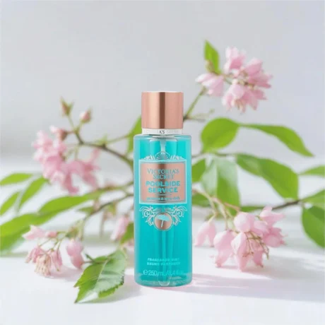 victoria-s-secret-poolside-service-gardenia-terry-cloth-fragrance-mist-250ml-2_eb23dca9-5e06-4656-85df-b1aed7cfa939.jpg