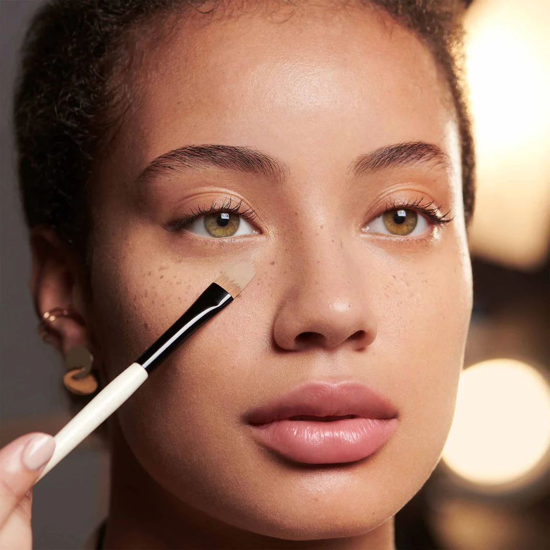 Bobbi Brown Concealer Blending Brush Femei - imagine 2
