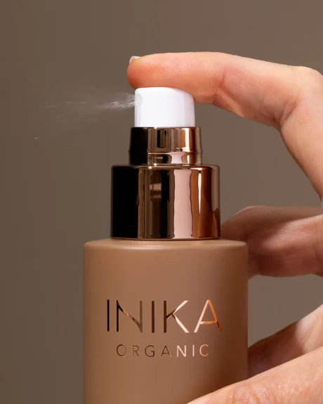 9553527050658-Inika-Hydrating-Tanning-Mist-1a