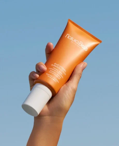 CCV-32A229-ABOUT-VER1