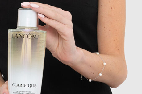 dvoufazova-pletova-esence-clarifique-double-treatment-essence-250-ml-252827420063917