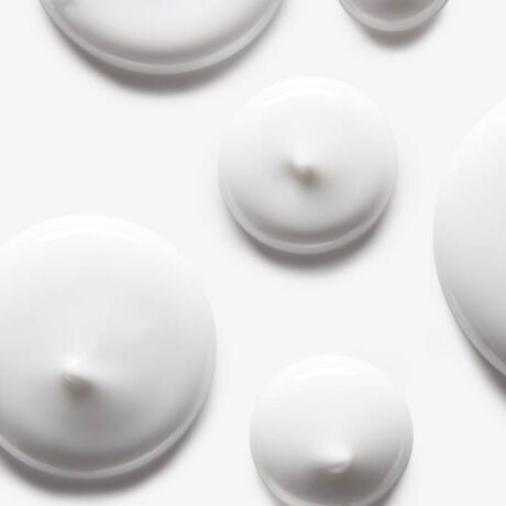 kiehls-face-moisturizer-ultra-facial-moisturizer-125ml-000-3700194700522-texture03