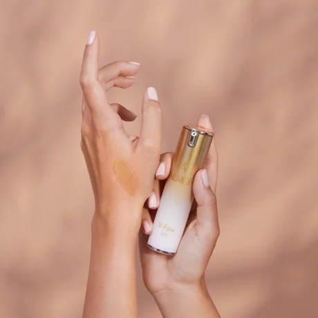 valmont_lif_v-firm_eye_eye_illtd_d_no_p_052022_lifestyle_productindand_2