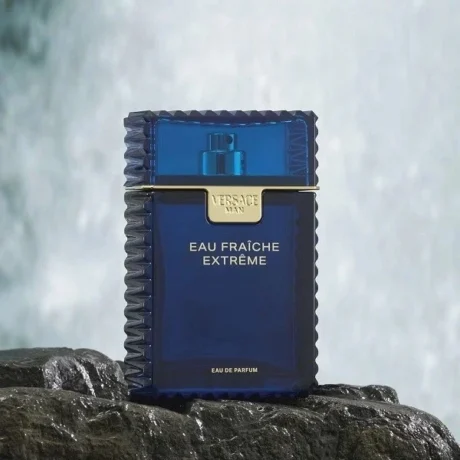 versace-man-eau-fraiche-extreme-apa-de-parfum-barbati~744993