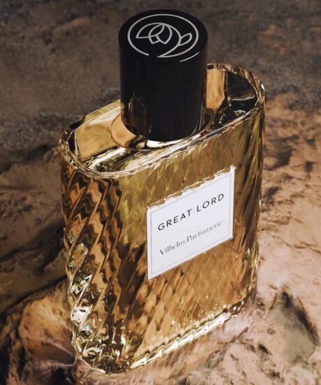 327389-077f76197a603b343d3c3102cac9e44b