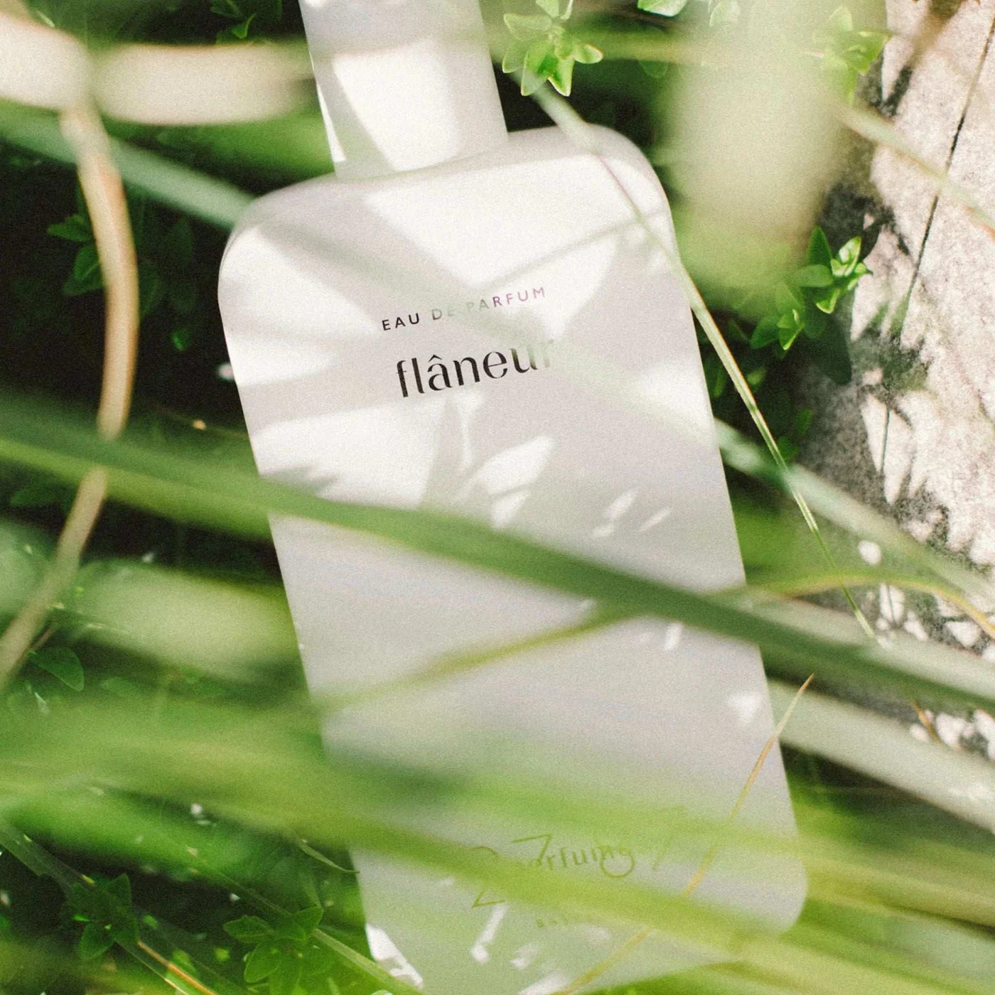 27 87 Flâneur Apa de parfum 87 ml (unisex) - imagine 2